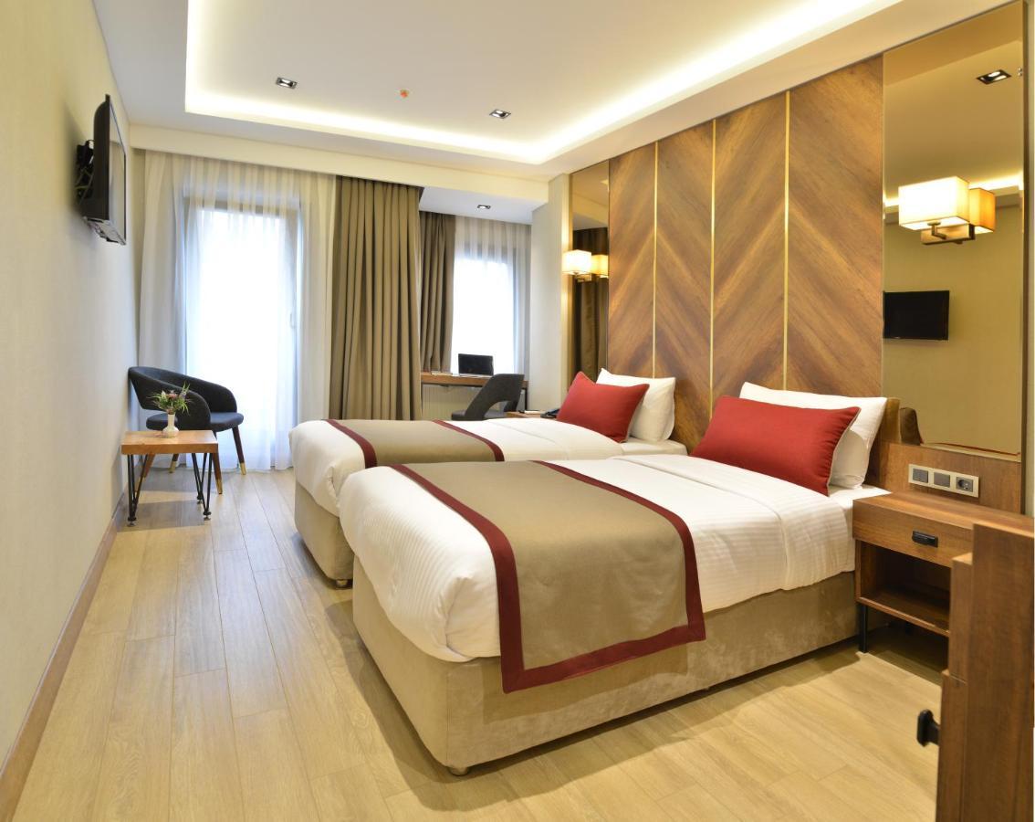 Celine Hotel Taxim อิสตันบูล ภายนอก รูปภาพ
