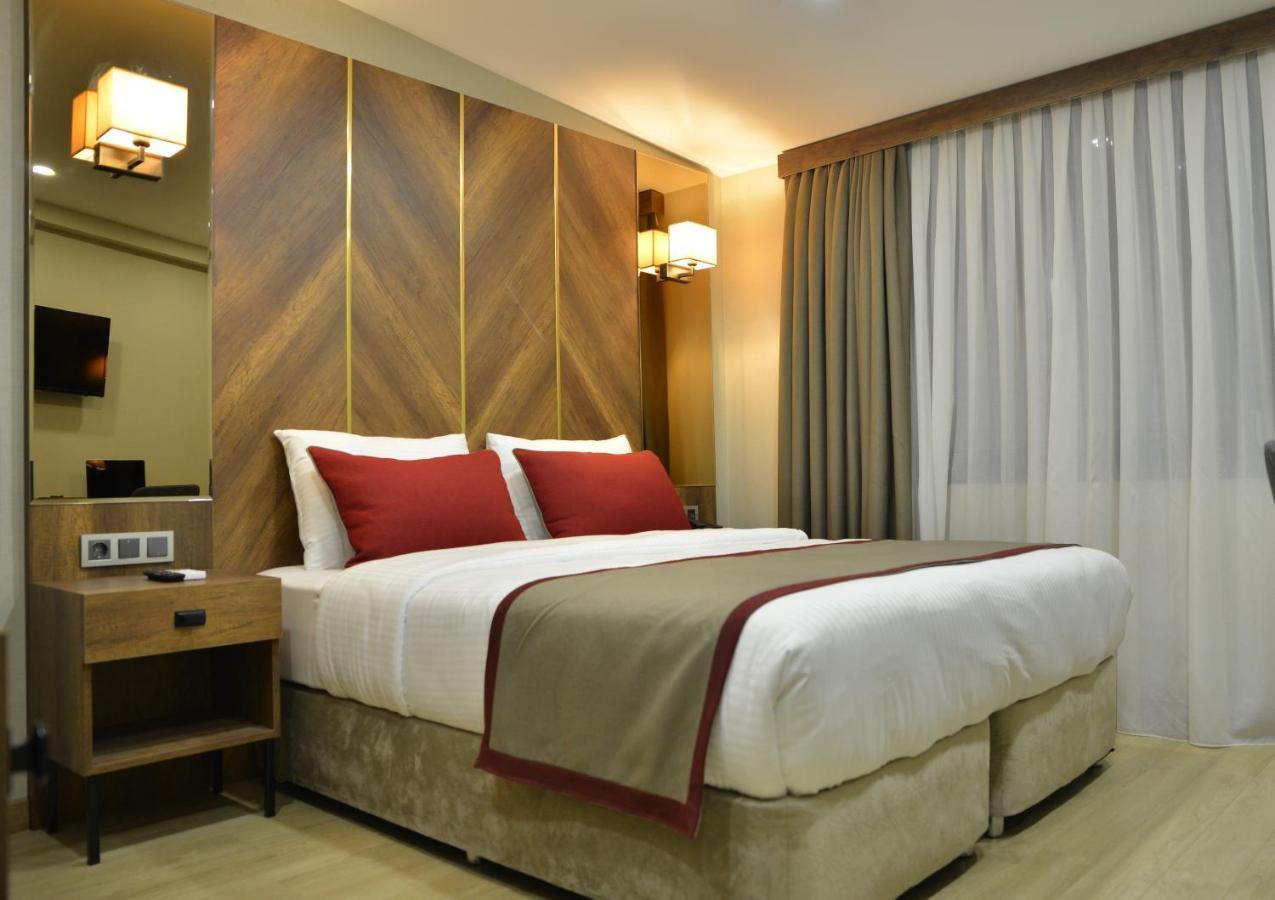 Celine Hotel Taxim อิสตันบูล ภายนอก รูปภาพ